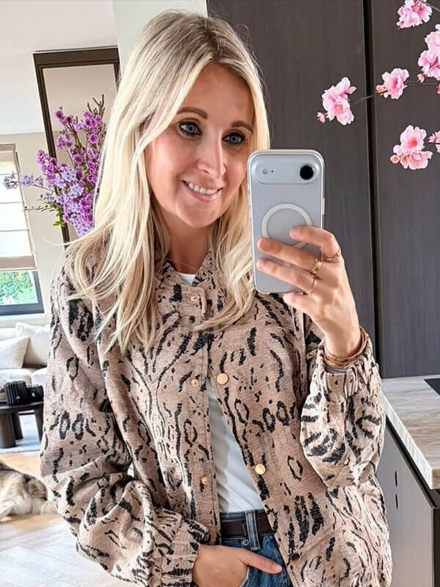 Liv Jacquard Jasje modelfoto